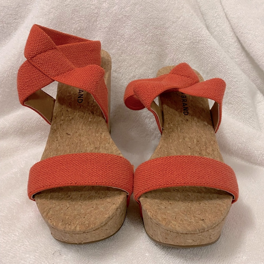 Coral wedges